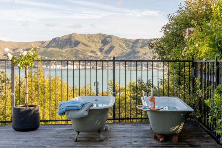 Photo of property in 21 Te Ara Crescent, Diamond Harbour, Lyttelton, 8971