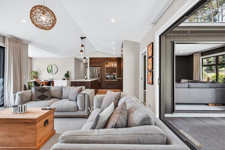 Photo of property in 139 Mapara Road, Acacia Bay, Taupo, 3385