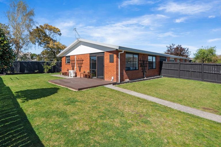 Photo of property in 1/64 Manurere Street, Hei Hei, Christchurch, 8042