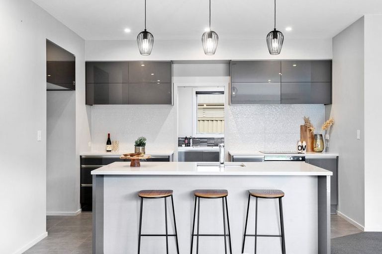 Photo of property in 15 Caledonia Drive, Mosgiel, 9024