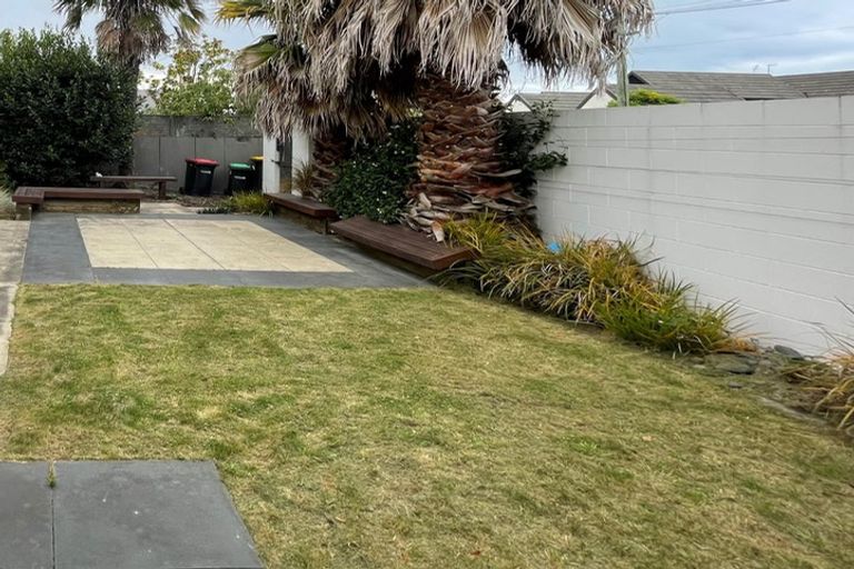 Photo of property in 77 Abberley Crescent, St Albans, Christchurch, 8014