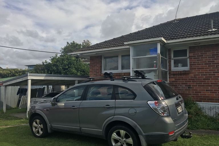 Photo of property in 2/58 Taharoto Road, Takapuna, Auckland, 0622