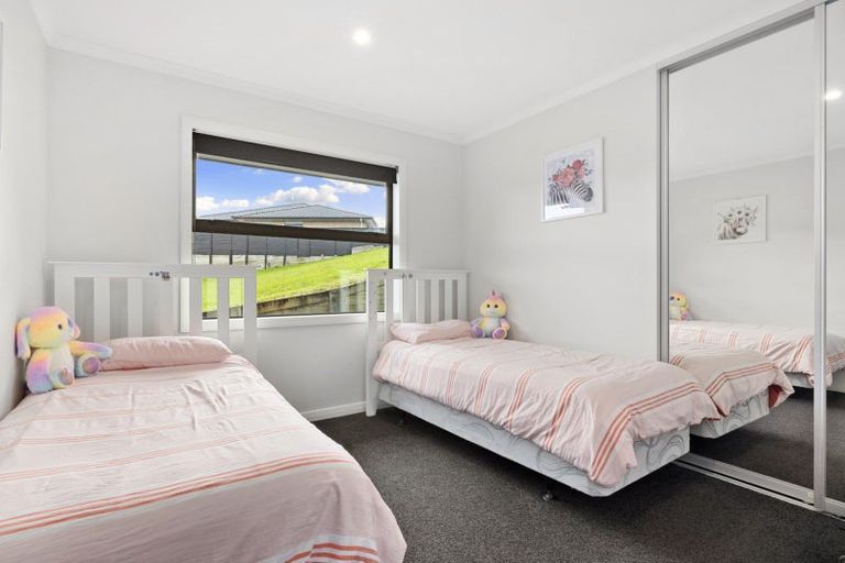 Photo of property in 9 Pumice Glade, Pyes Pa, Tauranga, 3112