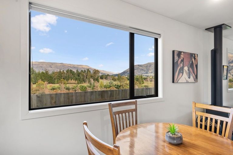 Photo of property in 20 Mount Iron Drive, Wanaka, 9305