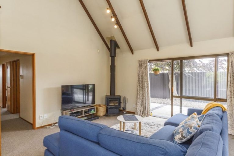 Photo of property in 51a Stanley Avenue, Palmerston North, 4414