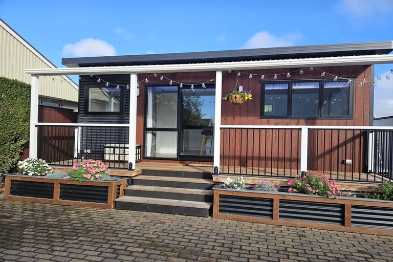 Photo of property in 652 Gloucester Street, Linwood, Christchurch, 8062