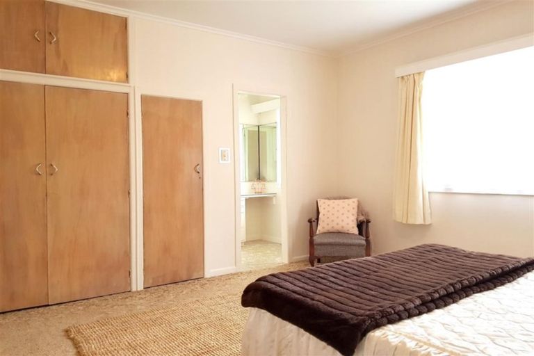 Photo of property in 1 Shoemaker Road, Waipu, 0510