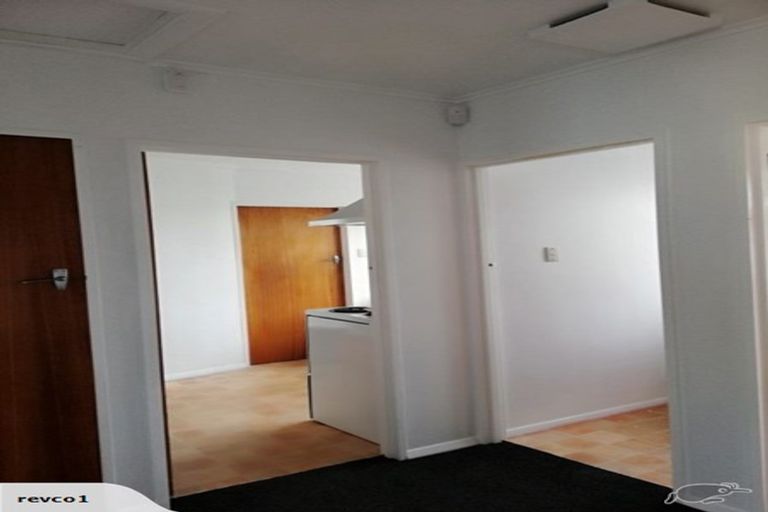 Photo of property in 2/175 Park Road, West End, Palmerston North, 4410