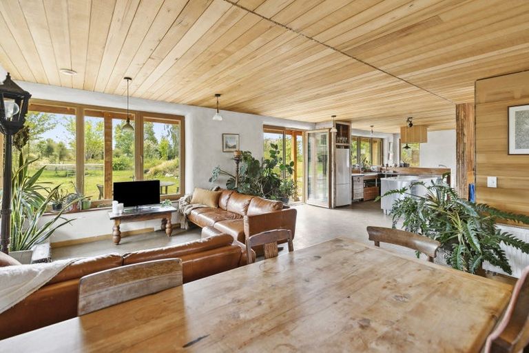 Photo of property in 10 Pisa Road, Luggate, Cromwell, 9383