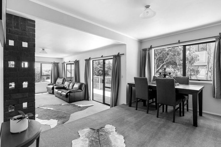 Photo of property in 16 Victory Street, Welcome Bay, Tauranga, 3112