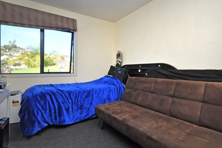 Photo of property in 9/70 Fernhill Way, Oteha, Auckland, 0632