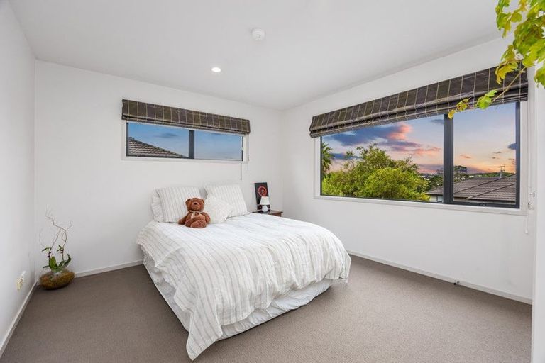 Photo of property in 192 Schnapper Rock Road, Schnapper Rock, Auckland, 0632