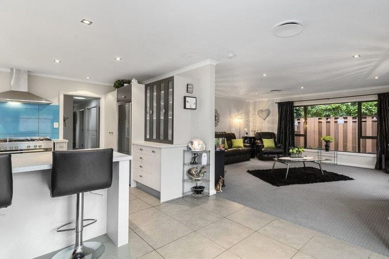 Photo of property in 12a Sheridan Crescent, Trentham, Upper Hutt, 5018