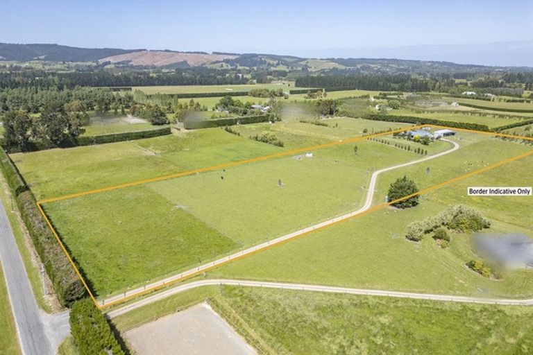 Photo of property in 74 Thompsons Road, Loburn, Rangiora, 7472