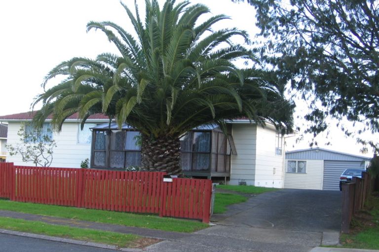 Photo of property in 19 Zelda Avenue, Clover Park, Auckland, 2023