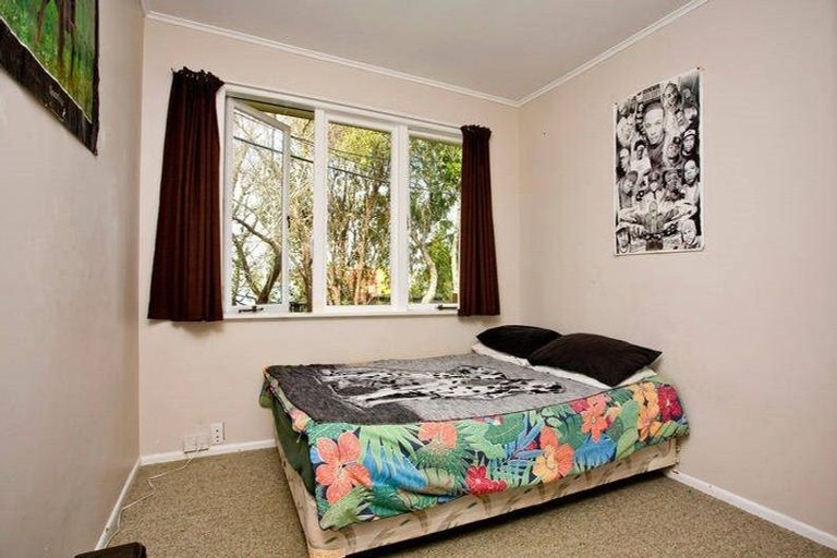 Photo of property in 17c Arran Road, Browns Bay, Auckland, 0630