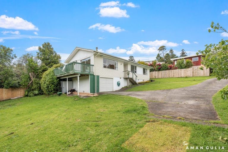 Photo of property in 14 Shanaway Rise, Hillcrest, Auckland, 0627