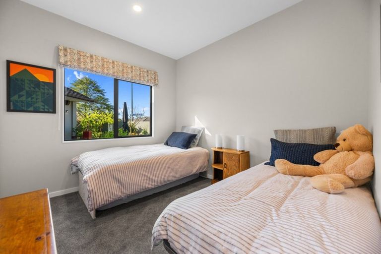 Photo of property in 240 Castlewold Drive, Bethlehem, Tauranga, 3110