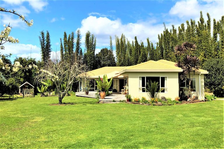 Photo of property in 19a Riverview Road, Kerikeri, 0230