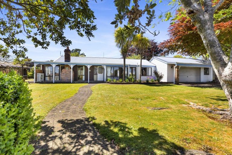Photo of property in 295 Mangorei Road, Merrilands, New Plymouth, 4312
