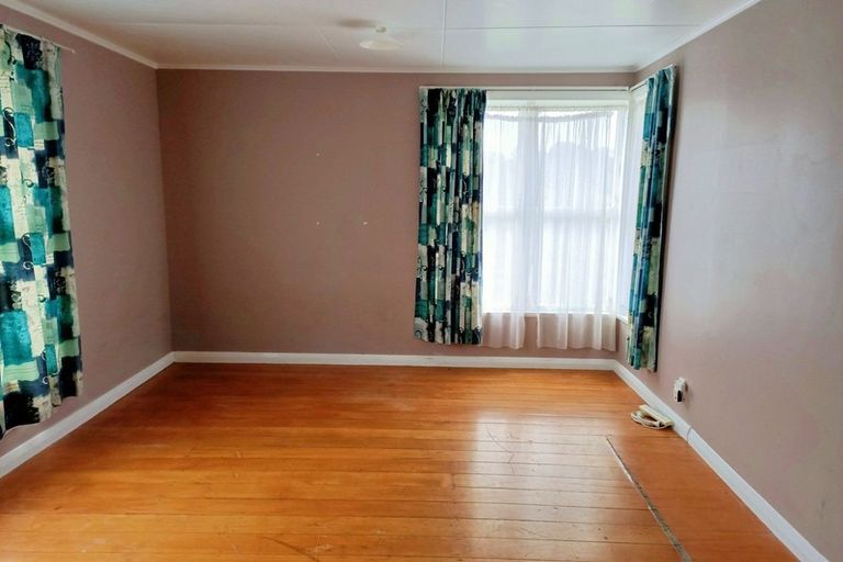 Photo of property in 8 Outram Street, Wairoa, 4108