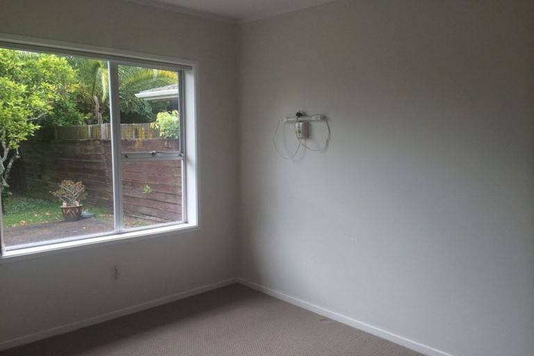 Photo of property in 2/67 Centreway Road, Orewa, 0931