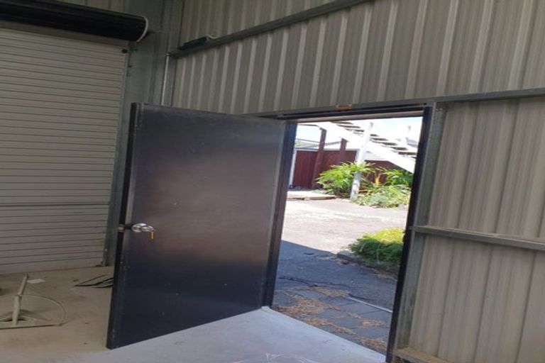 Photo of property in 49 The Esplanade, Westshore, Napier, 4110