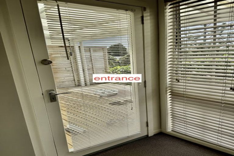 Photo of property in 12 Hugh Brown Drive, New Lynn, Auckland, 0600