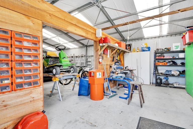 Photo of property in 114 Kaitemako Road South, Ohauiti, Tauranga, 3173