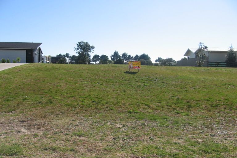 Photo of property in 153 The Fairway, Matarangi, Whitianga, 3592