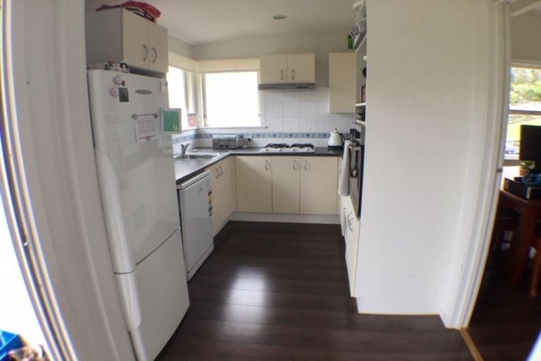 Photo of property in 121 Brian Crescent, Stanmore Bay, Whangaparaoa, 0932