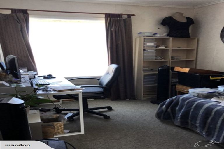 Photo of property in 27 Adams Road, Manurewa, Auckland, 2102