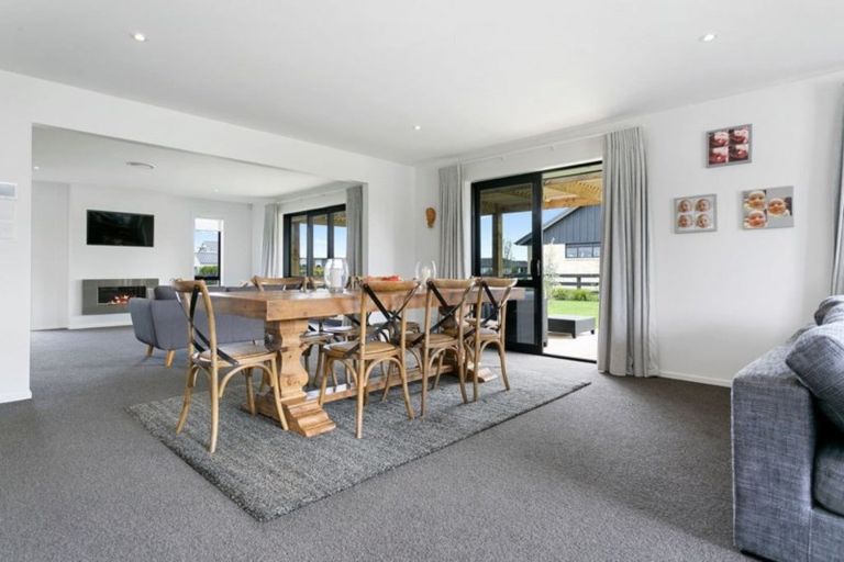 Photo of property in 17 Baxter Michael Crescent, Cambridge, 3434