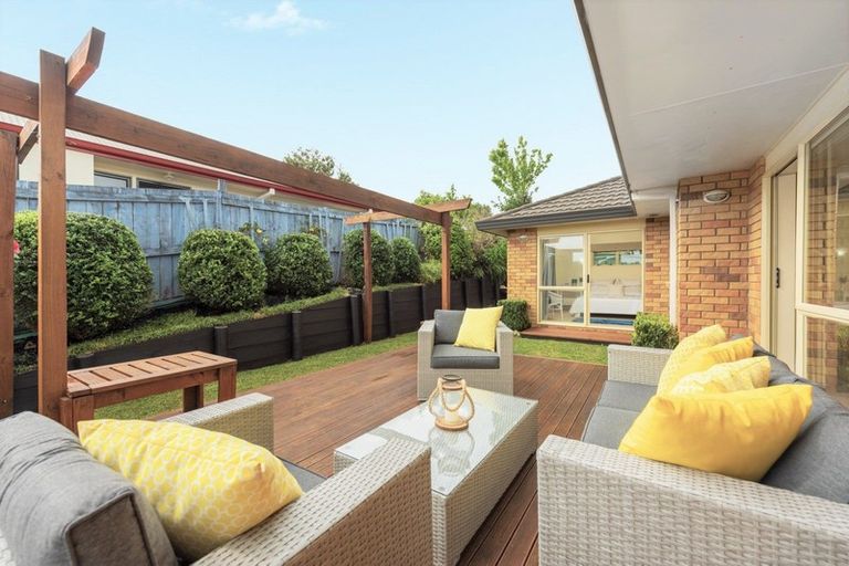 Photo of property in 1 Tautara Place, Ohauiti, Tauranga, 3112