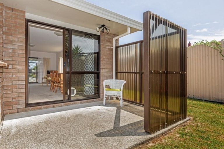 Photo of property in Orange Grove Flats, 31/549 Childers Road, Te Hapara, Gisborne, 4010