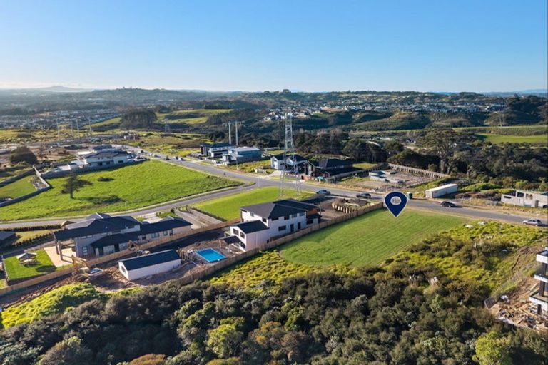 Photo of property in 16 Annmarie Avenue, Totara Park, Auckland, 2019