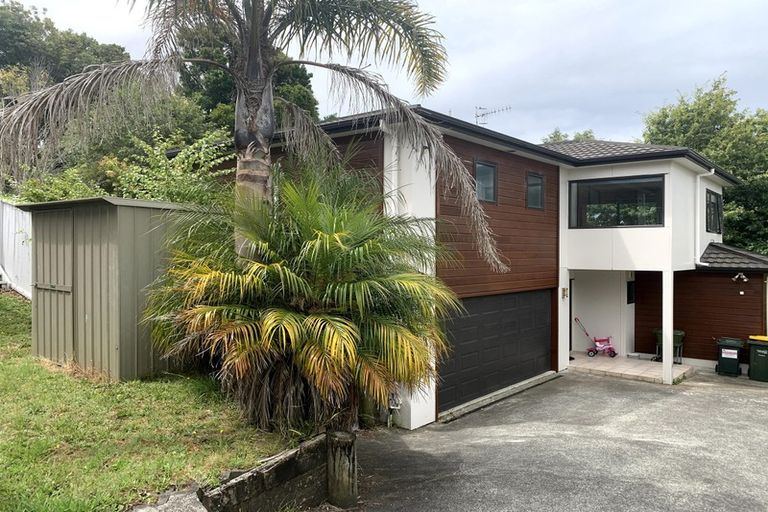Photo of property in 2/17 Kennedy Avenue, Forrest Hill, Auckland, 0620