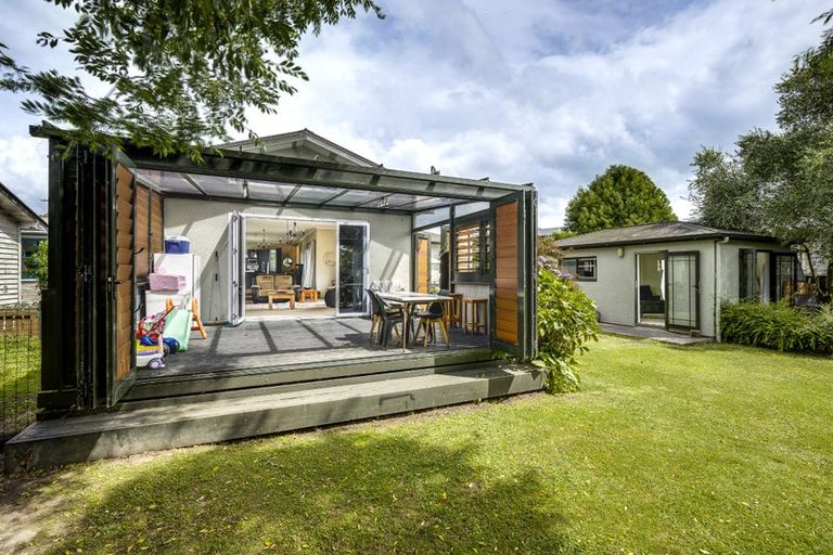 Photo of property in 213 Omahu Road, Frimley, Hastings, 4120