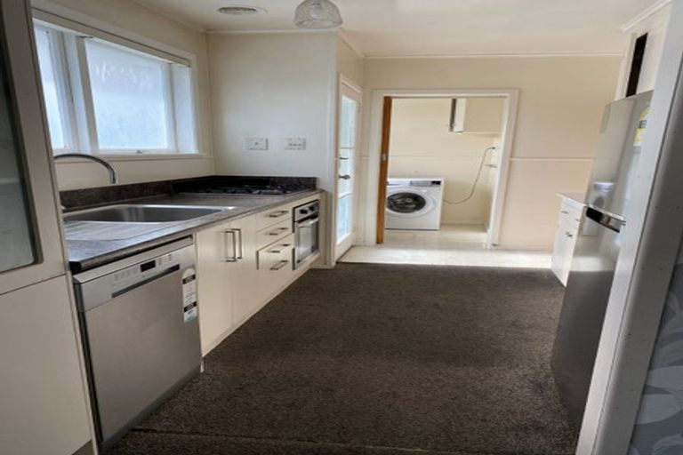 Photo of property in 8 Gadsby Place, Hamilton East, Hamilton, 3216