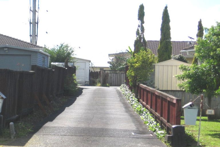 Photo of property in 8 Newham Place, Henderson, Auckland, 0612