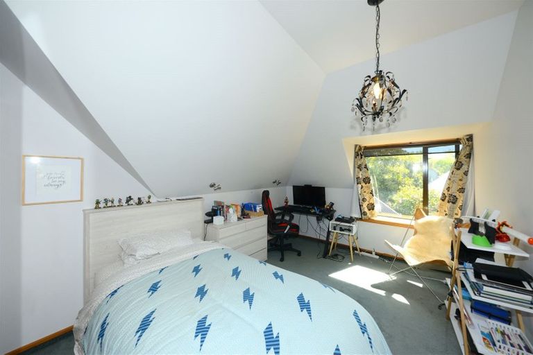 Photo of property in 33 O'connor Place, Burnside, Christchurch, 8053