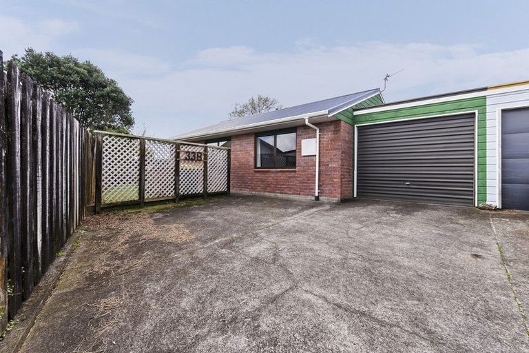 Photo of property in 33b Branch Road, Highlands Park, New Plymouth, 4312