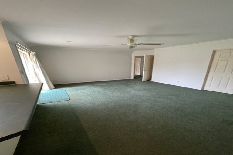 Photo of property in 138 Kilkenny Drive, East Tamaki Heights, Auckland, 2016
