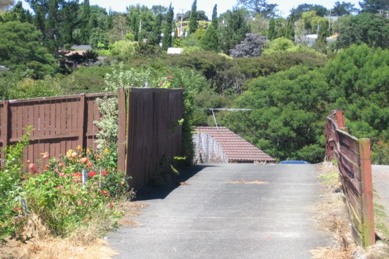 Photo of property in 37 Taurus Crescent, Beach Haven, Auckland, 0626