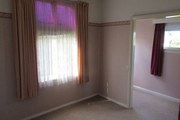 Photo of property in 16 Harris Street, Waimate, 7924