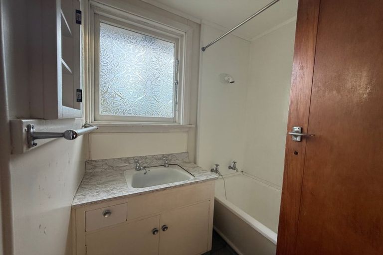 Photo of property in 55 Morrison Avenue, Northcote, Christchurch, 8052