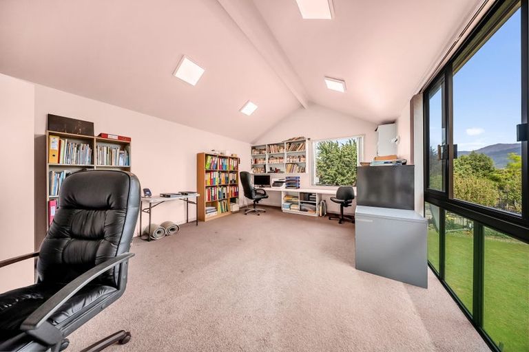 Photo of property in 11 Tom Plato Drive, Te Anau, 9600