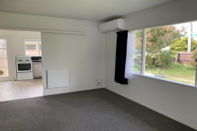 Photo of property in 59a Rimu Street, Waikanae, 5036