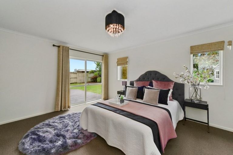 Photo of property in 17 Kentwood Place, Flagstaff, Hamilton, 3210