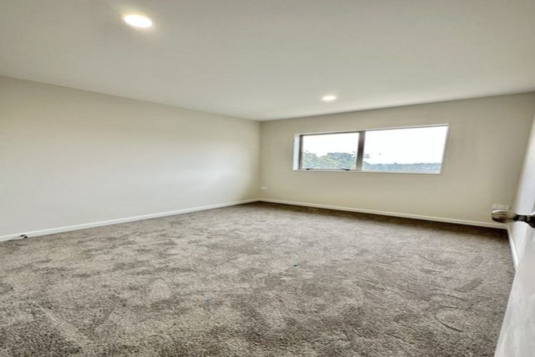 Photo of property in 17c Balmain Road, Birkenhead, Auckland, 0626